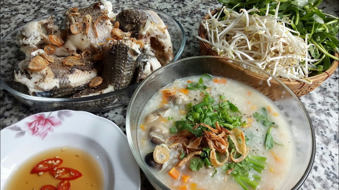 Cháo cá lóc rau đắng
